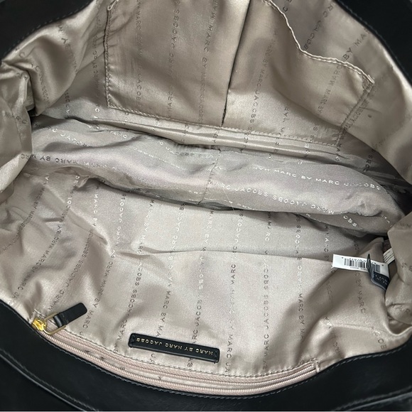 Marc By Marc Jacobs Tote Bag - Picture 6 of 16